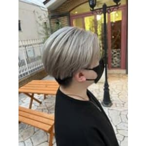 ホワイトブリーチ×シルバー