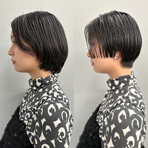 ステップボーンカットショート/センターパート