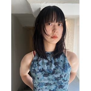 est hair by friends 新宿店