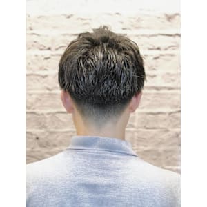 刈り上げ×ショートマッシュ