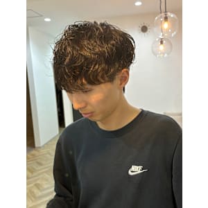 シャドウパーマ