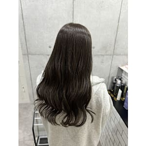 アッシュグレー