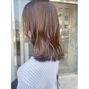 伸ばしかけミディアム/透明感カラー