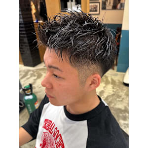 ツーブロックショート【SHIFT】