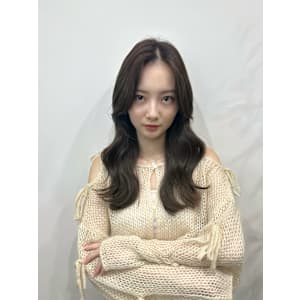 韓国風ヘア/オルチャンヘア/透明感カラー