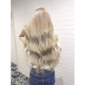 ミルキーベージュ