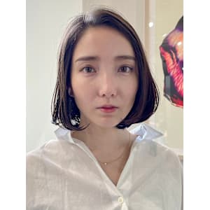 ぱつっとボブ・ショート/前髪あり/絶壁解消/30代/40代/