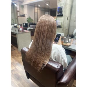 柔らかミルクティーベージュ