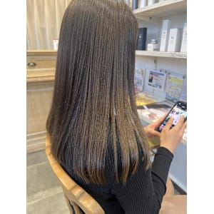 髪質改善／縮毛矯正