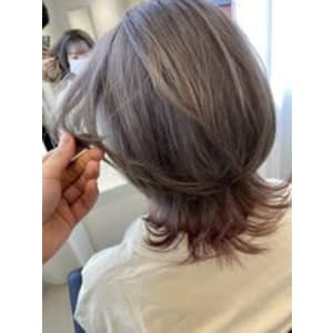 パールグレージュ