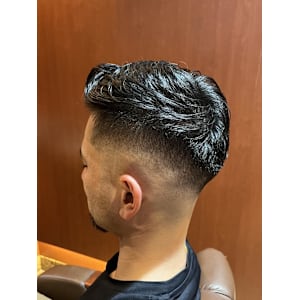 銀座　理容室　barberスタイル　スキンフェード