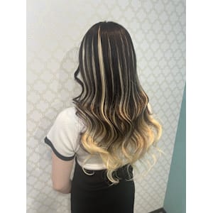 バレイヤージュ風 - Bulansis Hair【ブランシス ヘアー】掲載中