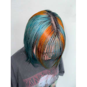 セクションカラー　デザインカラー　ハイトーン　原宿/表参道