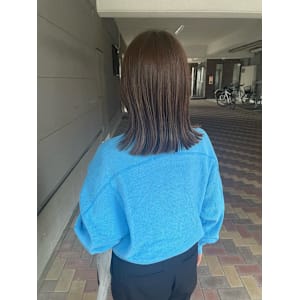 『顔周りレイヤー×ハイライトカラー』