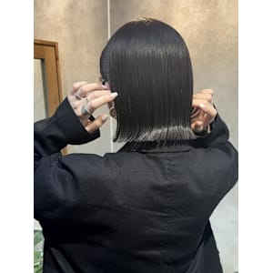 ○ぷつっとしっとりボブ