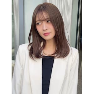 グレージュ マロンベージュ ミディアムレイヤー 20代