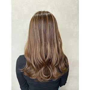 白髪ぼかしハイライトカラー