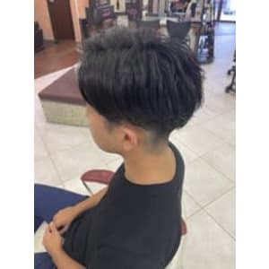 メンズセンターパートパーマ