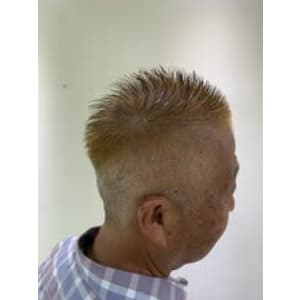 脱白髪染め - HAIR & MAKE EARTH 高田馬場店【ヘアメイクアース タカダノババテン】掲載中