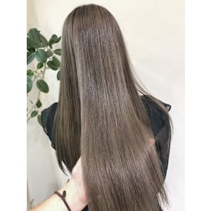 Lusso chiaro　西池袋店×スタイル