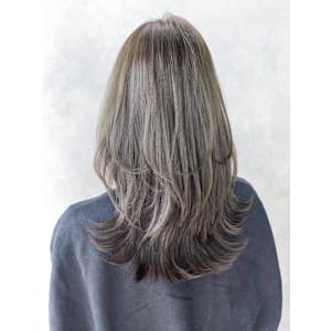 ウルフレイヤーロングおくれ毛前髪カット美髪_ba546211