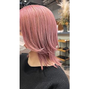 ベビーピンクカラー