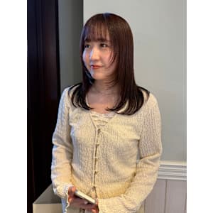 顔周りレイヤーカット