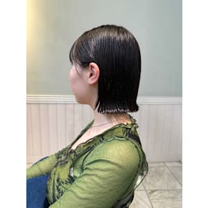 切りっぱなしボブ