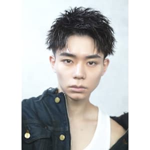 清潔感 × 無造作束感！ アップバング×ツイストショート