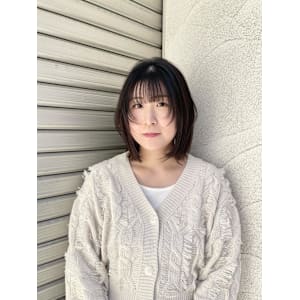 結んでも可愛いレイヤーボブ