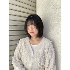 結んでも可愛いレイヤーボブ