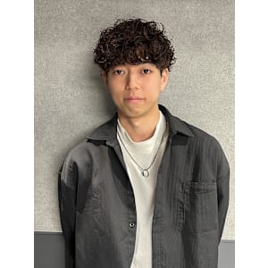 シャドウパーマ