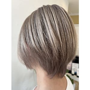 ハイトーン ベージュ