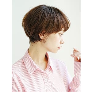 前下がりショート・ボブ/絶壁解消/前髪あり/40代/30代