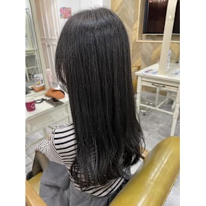 ダークグレージュ