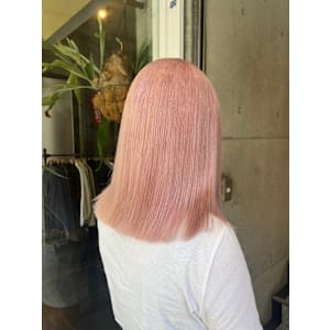 ホワイトピンク