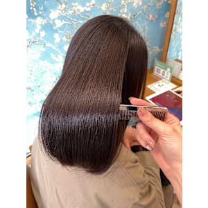 髪質改善ストレート