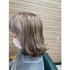 【人気】白髪ぼかしハイライト - アルモニーヘア【アルモニーヘア】掲載中