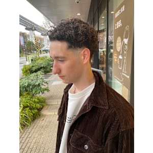 刈上げカーリースタイル