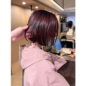 ピンクレッドカラー/水素カラー/切りっぱなしボブ/ボブ/横浜