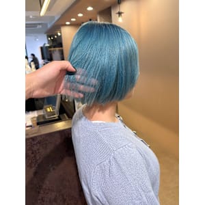 水色カラー/ハイトーンカラー/水素カラー/切りっぱなしボブ