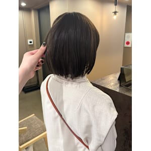 オリーブグレージュ/オリーブブラウン/透明感カラー/ボブ