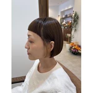 ミニボブインナーカラー