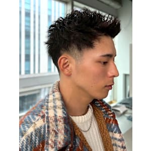 アップバング スパイキーショート ツーブロック 眉カット