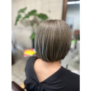 ブリーチオンカラー