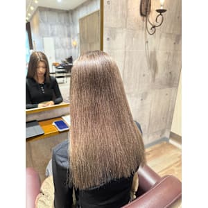 『ガーリースタイル』ミルクティベージュ