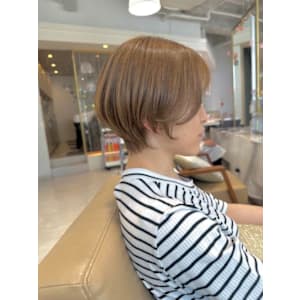 5月　大人ショート×ベージュカラー