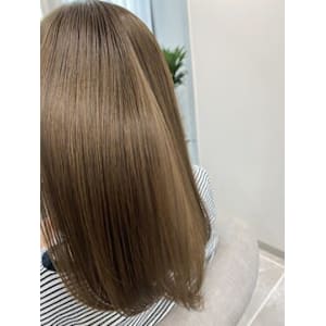 alana 薬院×スタイル - alana 薬院【アラナ ヤクイン】掲載中