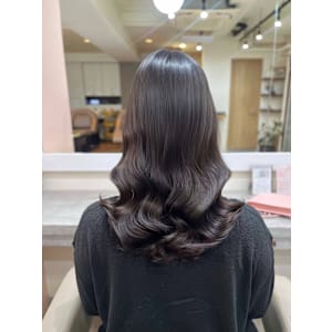 銀座店1番人気メニュー「韓国風パーマ」