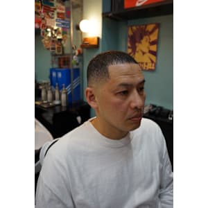 BUZZ CUTB×イージーパーマ